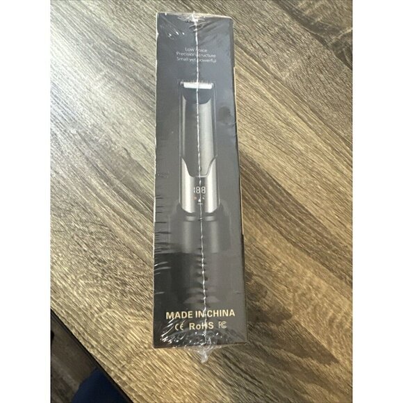 SoftKare Hair Trimmer for Men - Designed For Sensitive Are Replaceable Ceramic - Picture 3 of 4